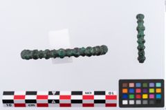 Foto von Bronzeknotenarmreif (NHMW-PRAE-035785)